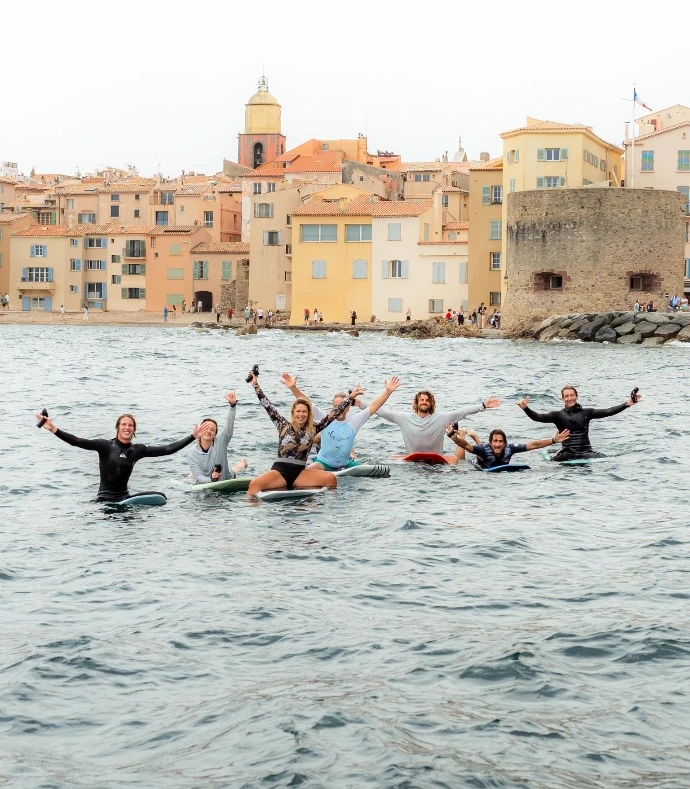 base nautique luxe Paris Seine club eFoil