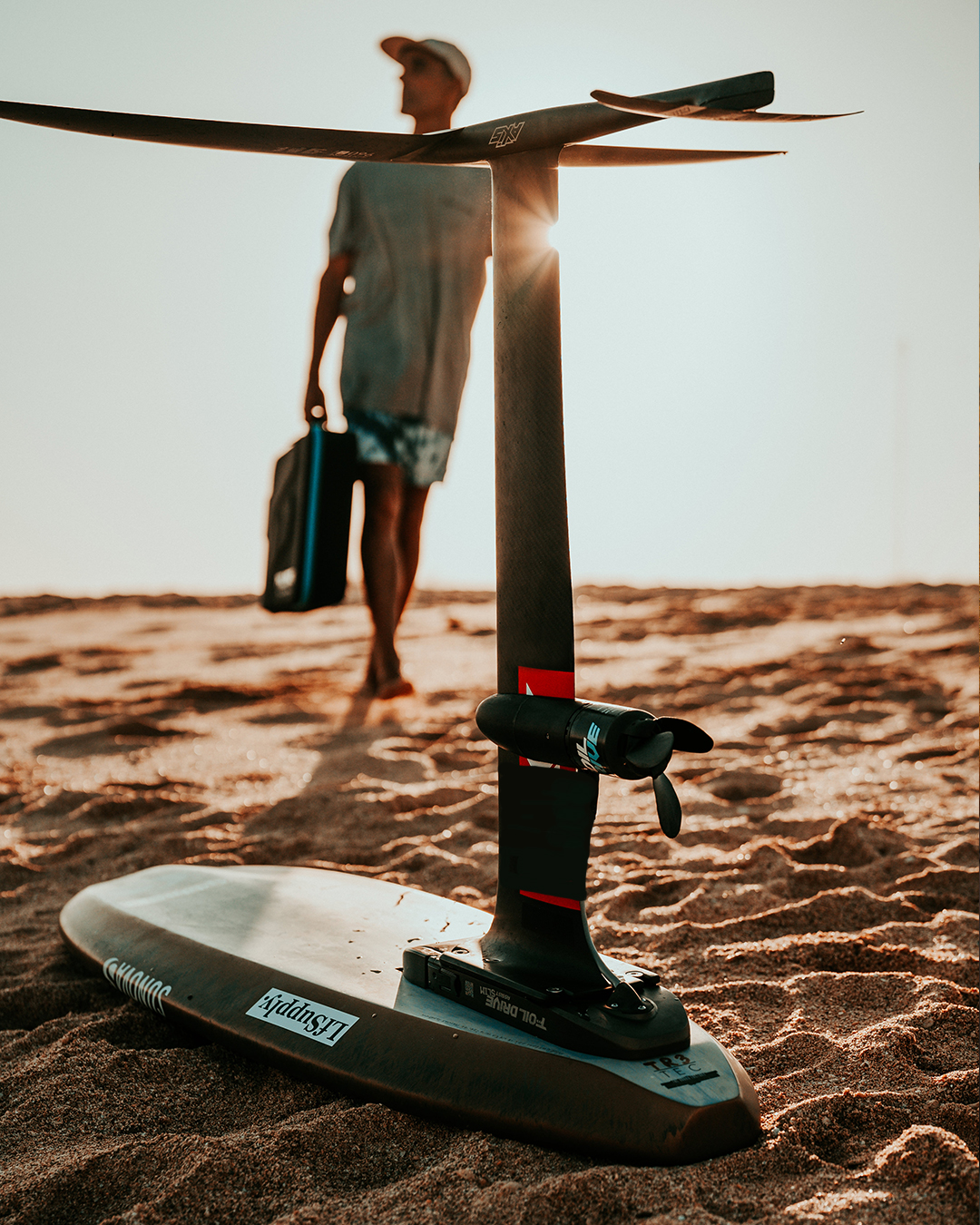 Foil Drive système assistance électrique conversion eFoil